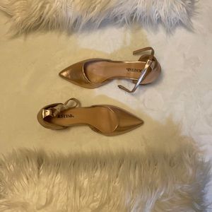 An unused dress shoes. Size 8.5